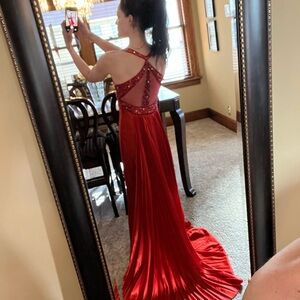 Elegant Red Prom Dress with Beaded Detail